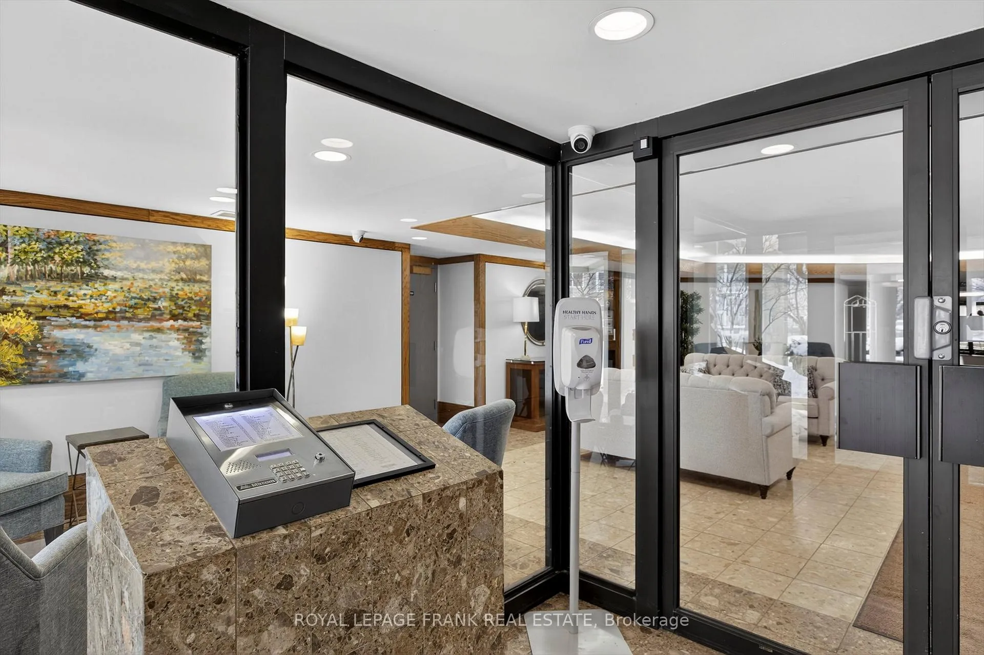 Photo 33 of Unit 404, 1818 Cherryhill Road, Peterborough, Monaghan Ward 2 — HOMEH