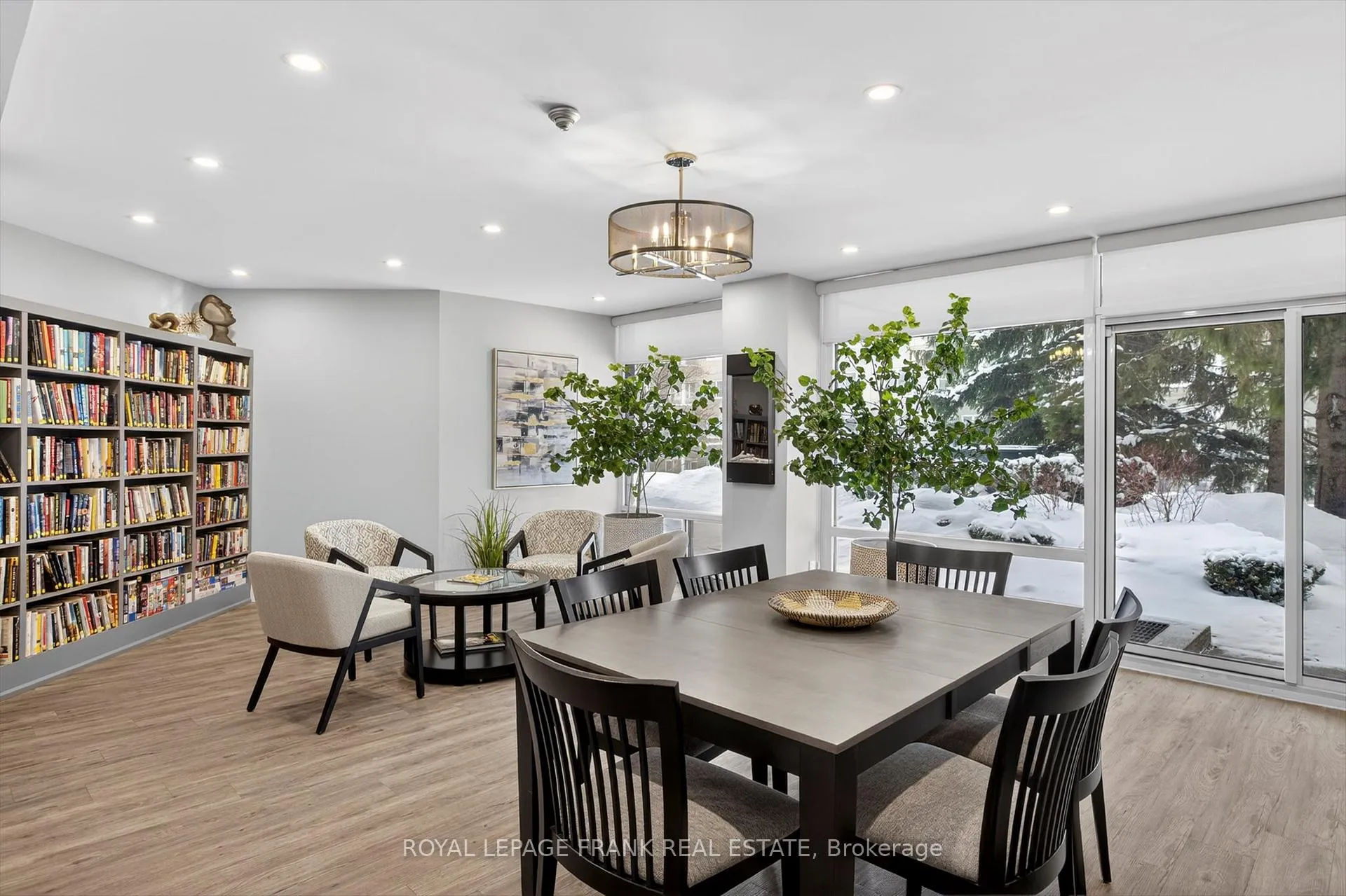 Photo 34 of Unit 404, 1818 Cherryhill Road, Peterborough, Monaghan Ward 2 — HOMEH