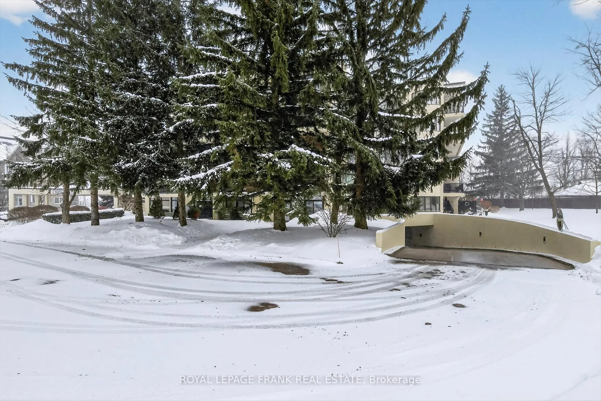 Photo 36 of Unit 404, 1818 Cherryhill Road, Peterborough, Monaghan Ward 2 — HOMEH