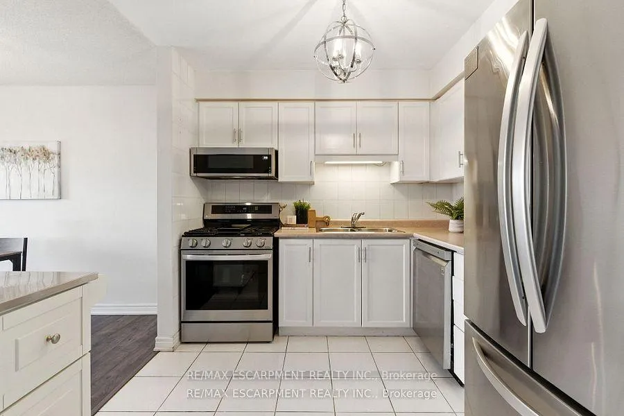 Photo 8 of Unit 14, 1860 Upper Gage Avenue, Hamilton, Allison — HOMEH