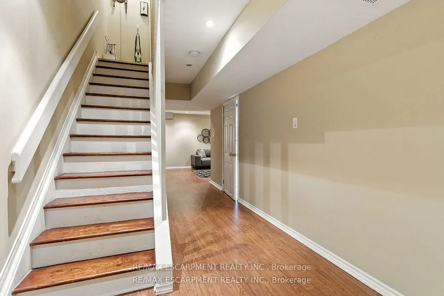 Photo 25 of Unit 14, 1860 Upper Gage Avenue, Hamilton, Allison — HOMEH