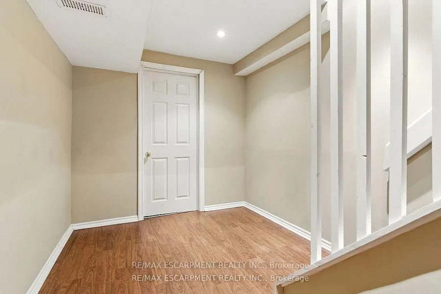 Photo 26 of Unit 14, 1860 Upper Gage Avenue, Hamilton, Allison — HOMEH