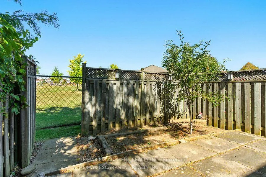 Photo 31 of Unit 14, 1860 Upper Gage Avenue, Hamilton, Allison — HOMEH