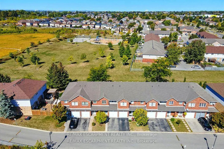 Photo 32 of Unit 14, 1860 Upper Gage Avenue, Hamilton, Allison — HOMEH