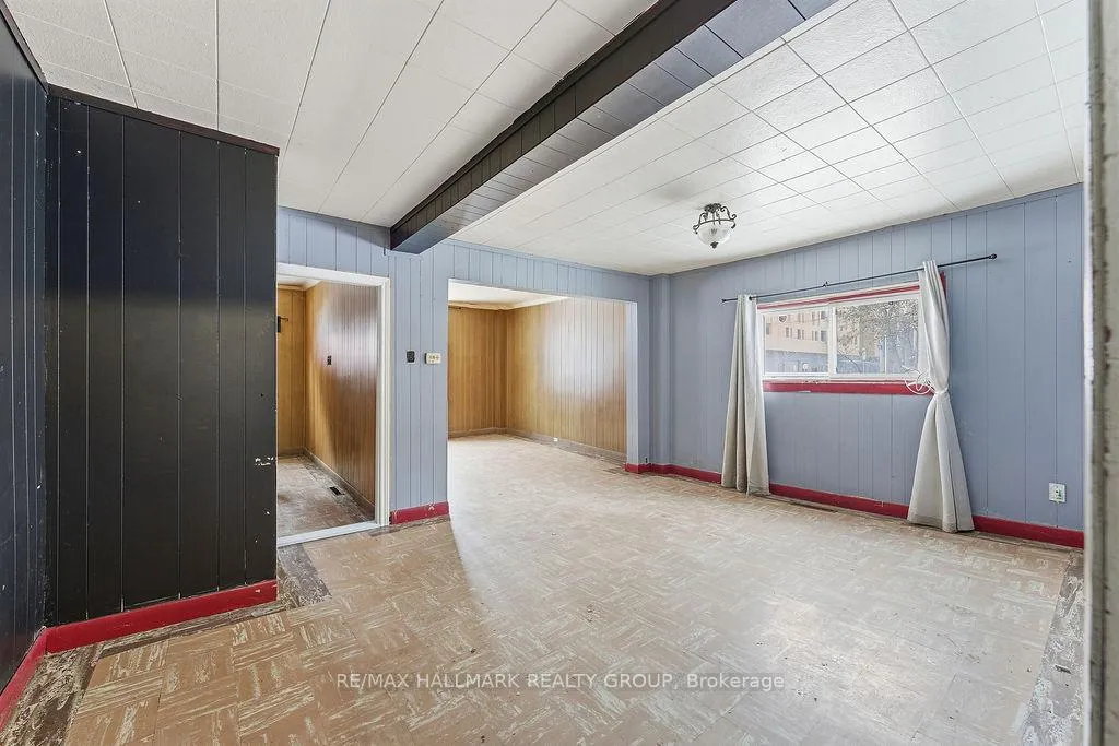 Photo 11 of 100 Barrette Street, Ottawa, Vanier — HOMEH