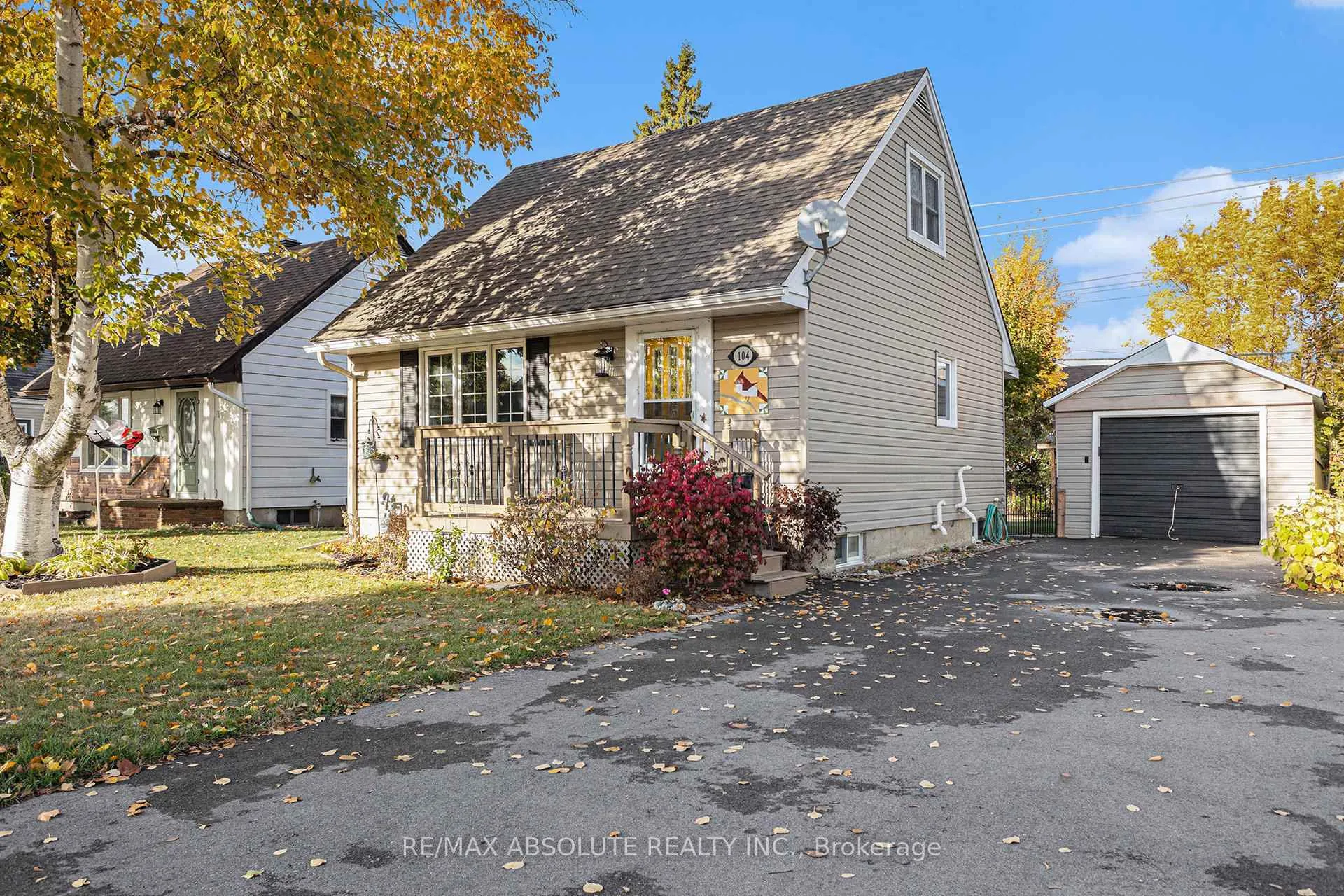 Photo 1 of 104 Third Avenue N, Arnprior — HOMEH
