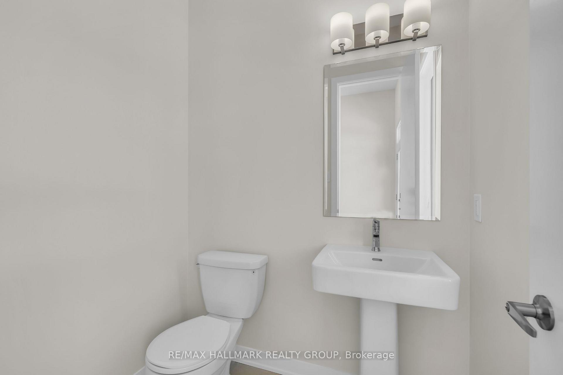 Photo 15 of 674 Expansion Road, Ottawa, Barrhaven - Half Moon Bay — HOMEH