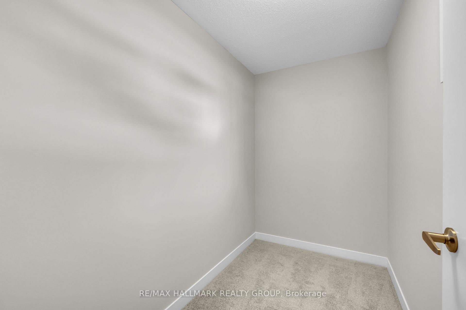 Photo 33 of 674 Expansion Road, Ottawa, Barrhaven - Half Moon Bay — HOMEH