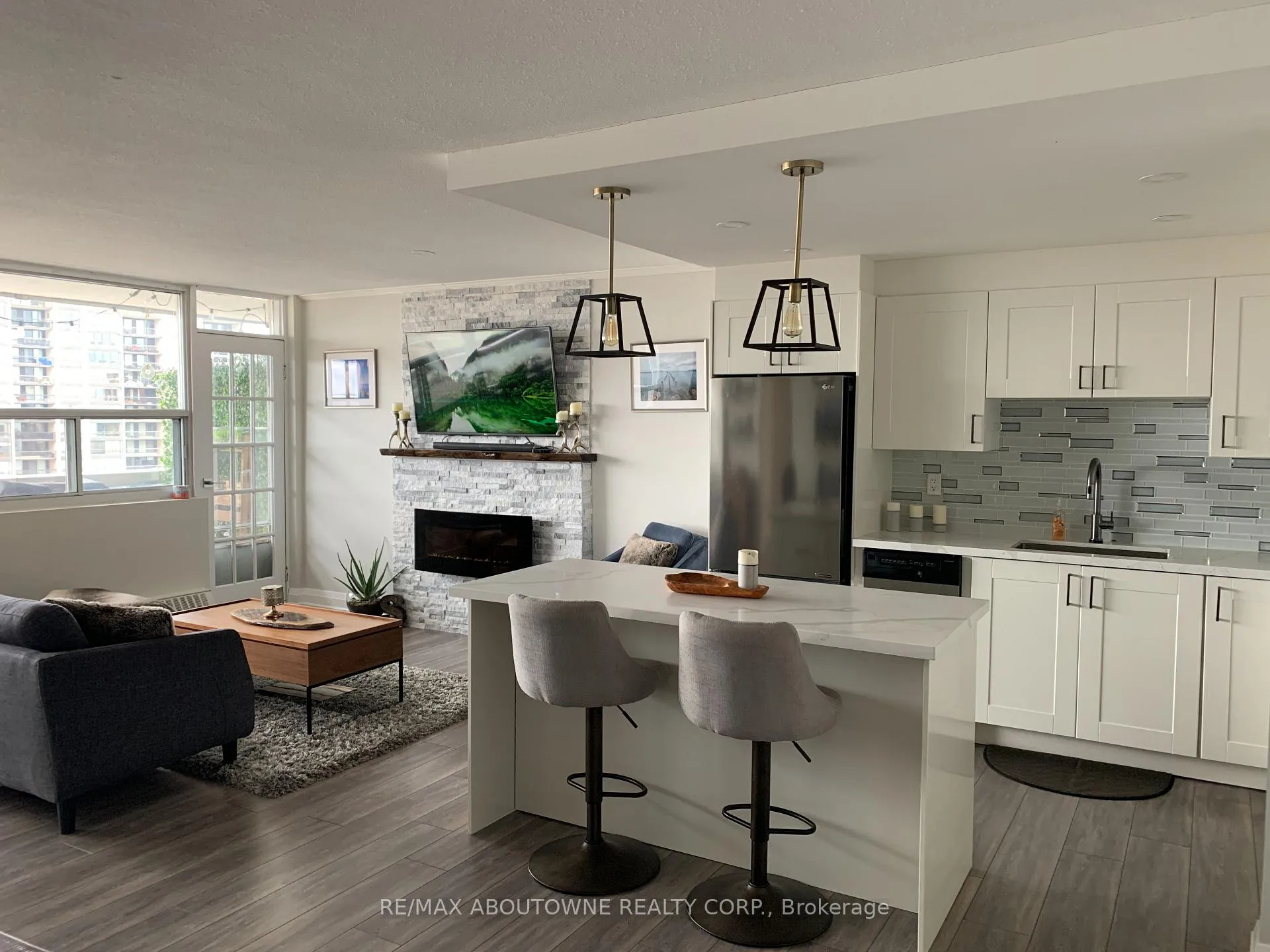 Front of Unit 1704, 2263 Marine Drive