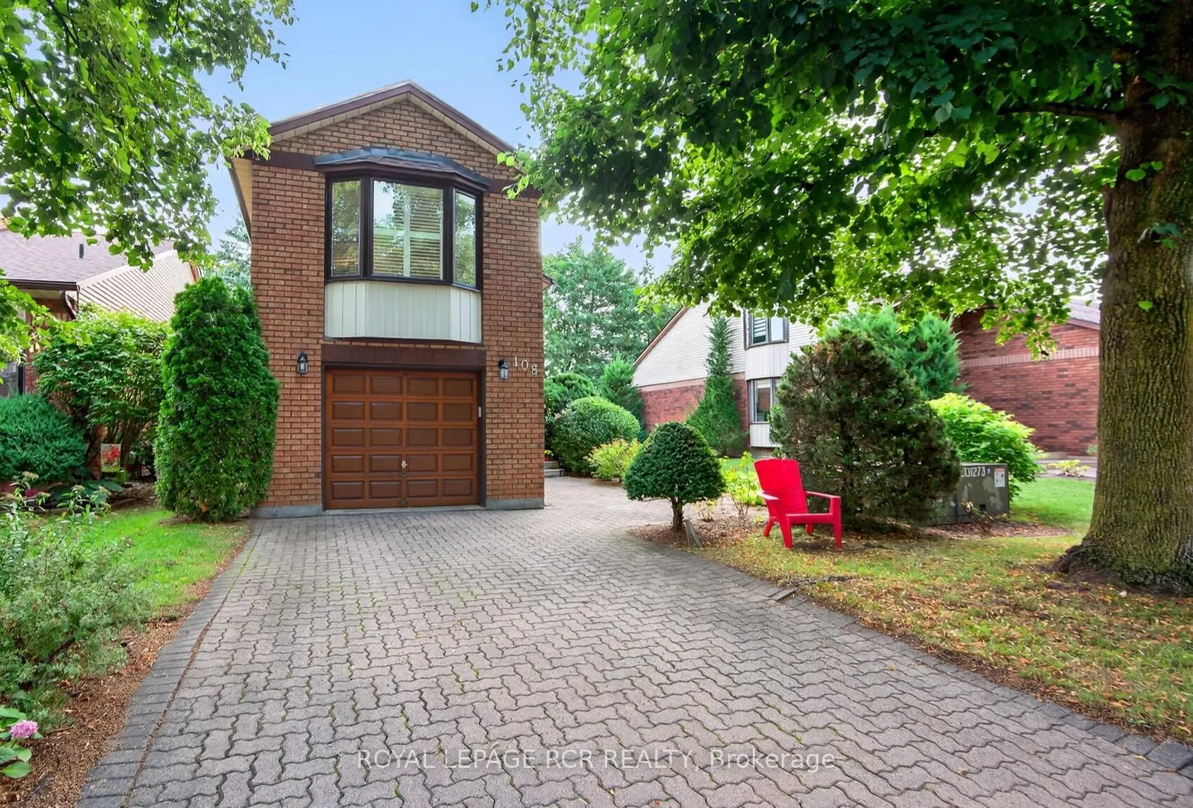 Front of 108 Green Briar Road