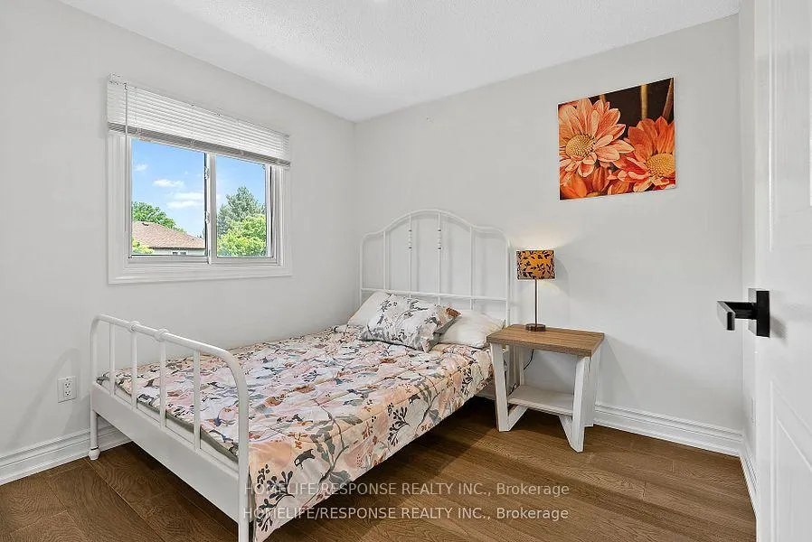 Photo 19 of 2101 Clipper Crescent, Burlington, Headon — HOMEH