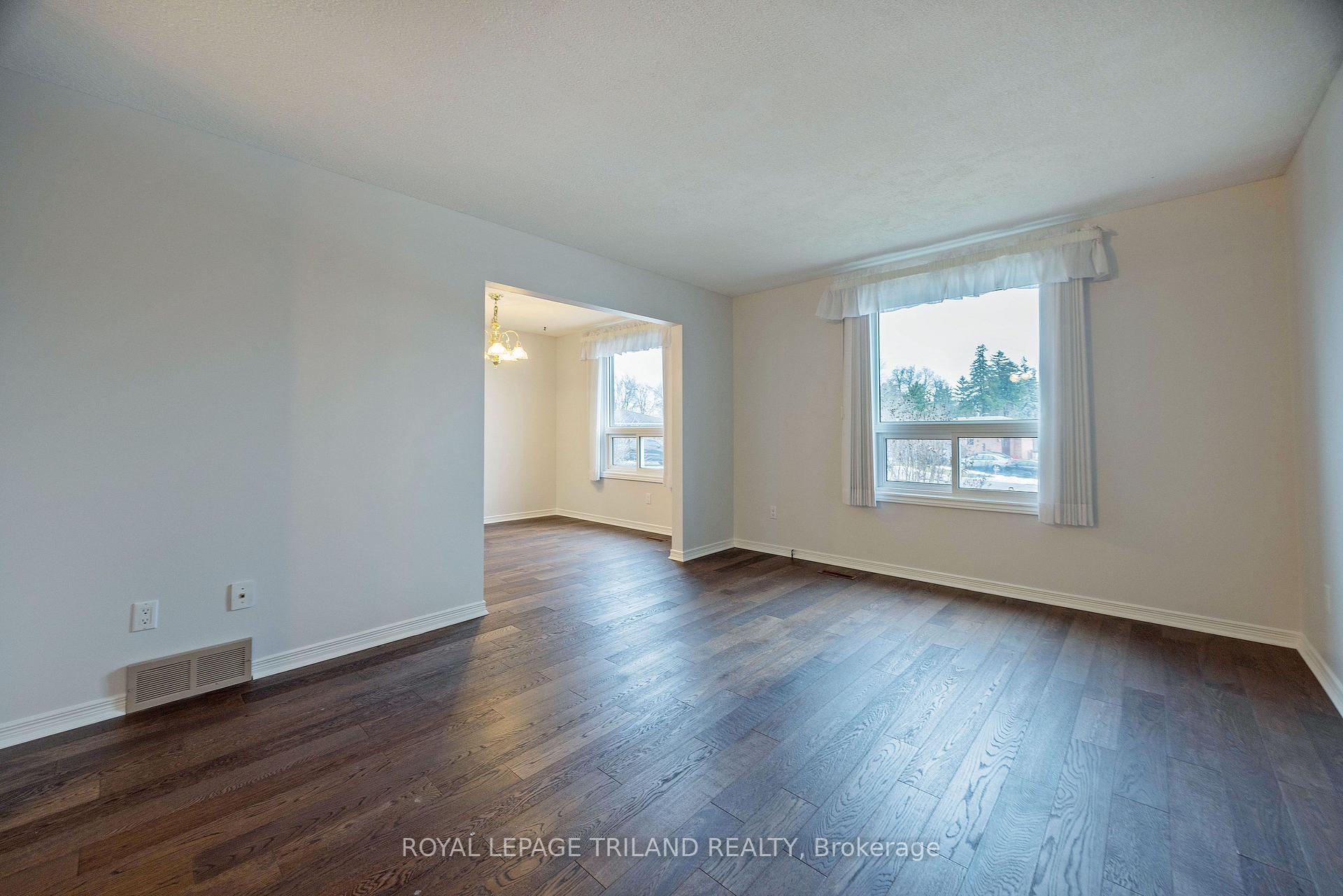 Photo 8 of 110 Hazelwood Crescent, Central Elgin, Belmont — HOMEH