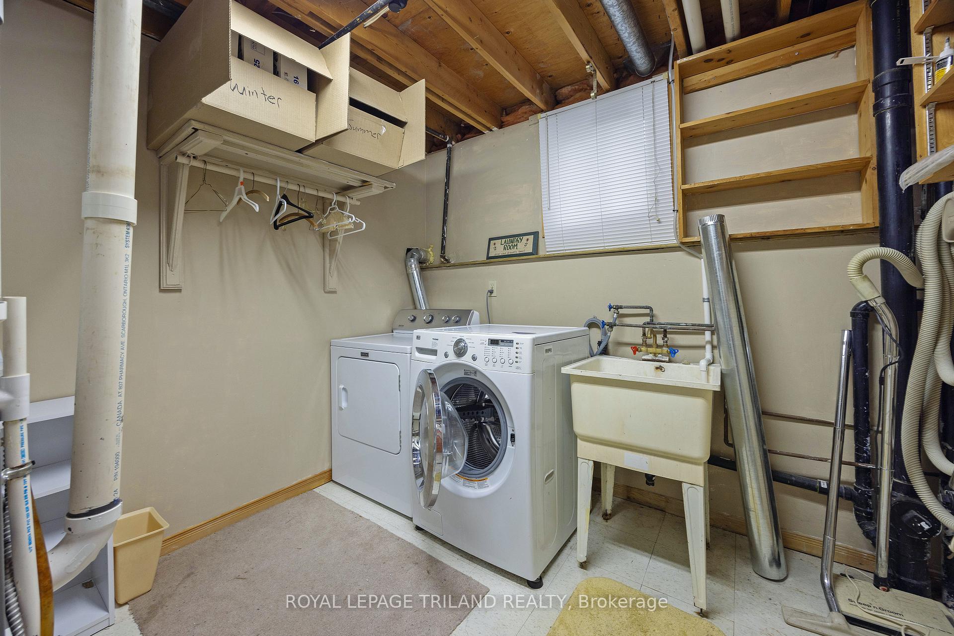 Photo 22 of 110 Hazelwood Crescent, Central Elgin, Belmont — HOMEH