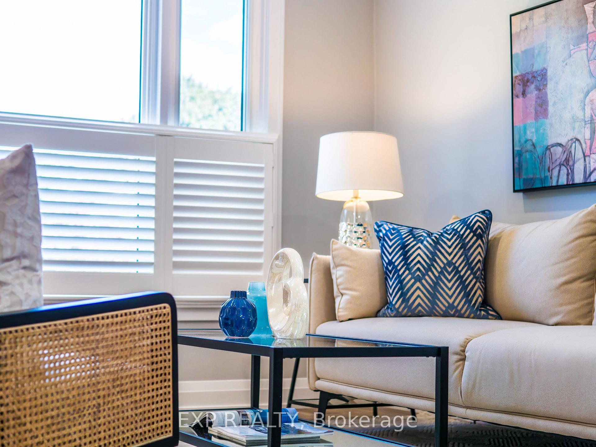 Photo 4 of 1036 Cedarwood Place, Burlington, LaSalle — HOMEH