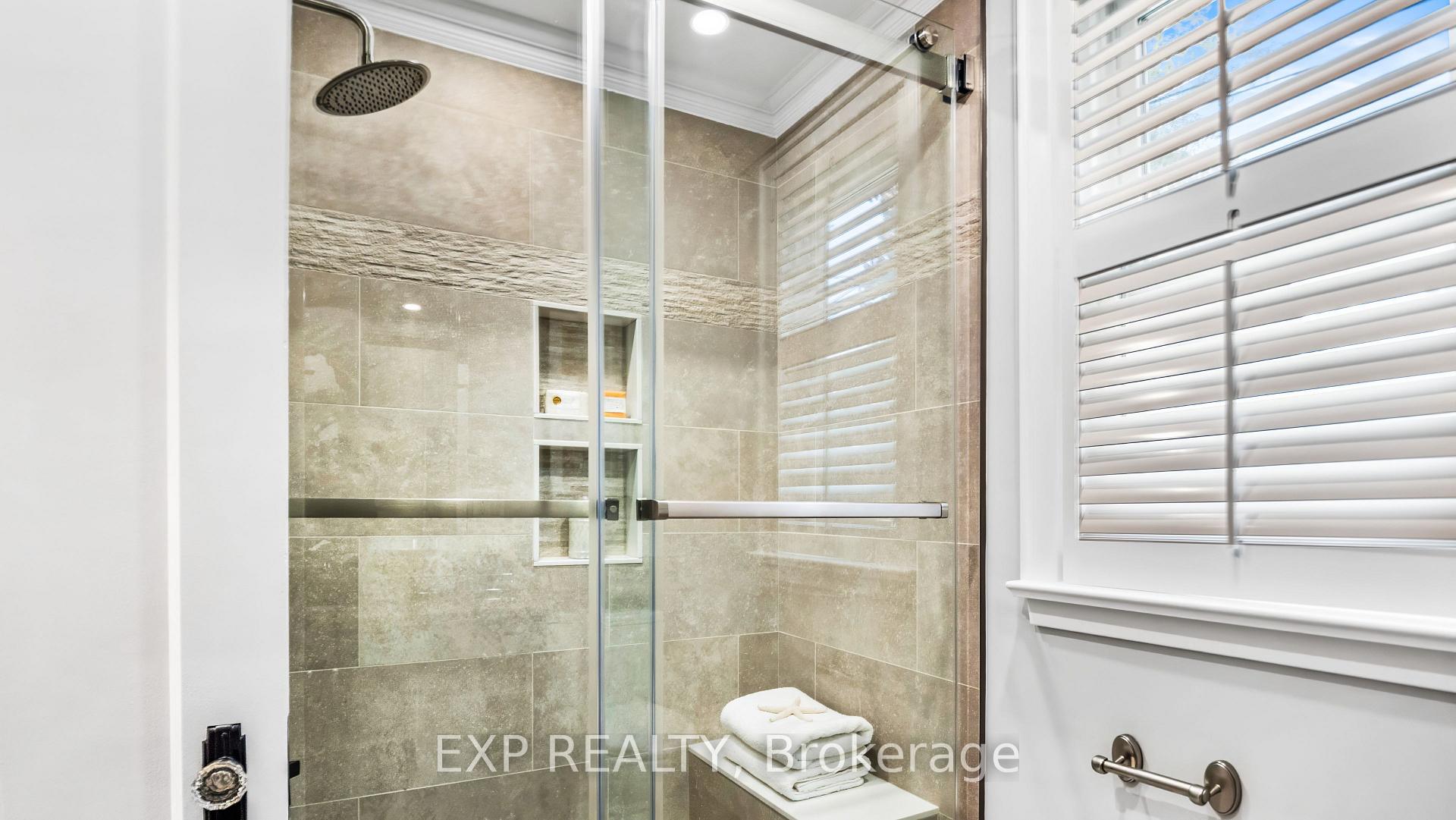 Photo 15 of 1036 Cedarwood Place, Burlington, LaSalle — HOMEH