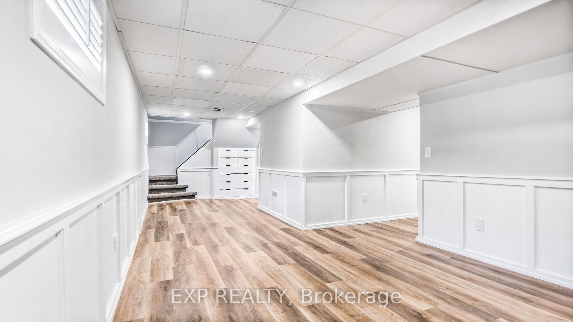 Photo 27 of 1036 Cedarwood Place, Burlington, LaSalle — HOMEH