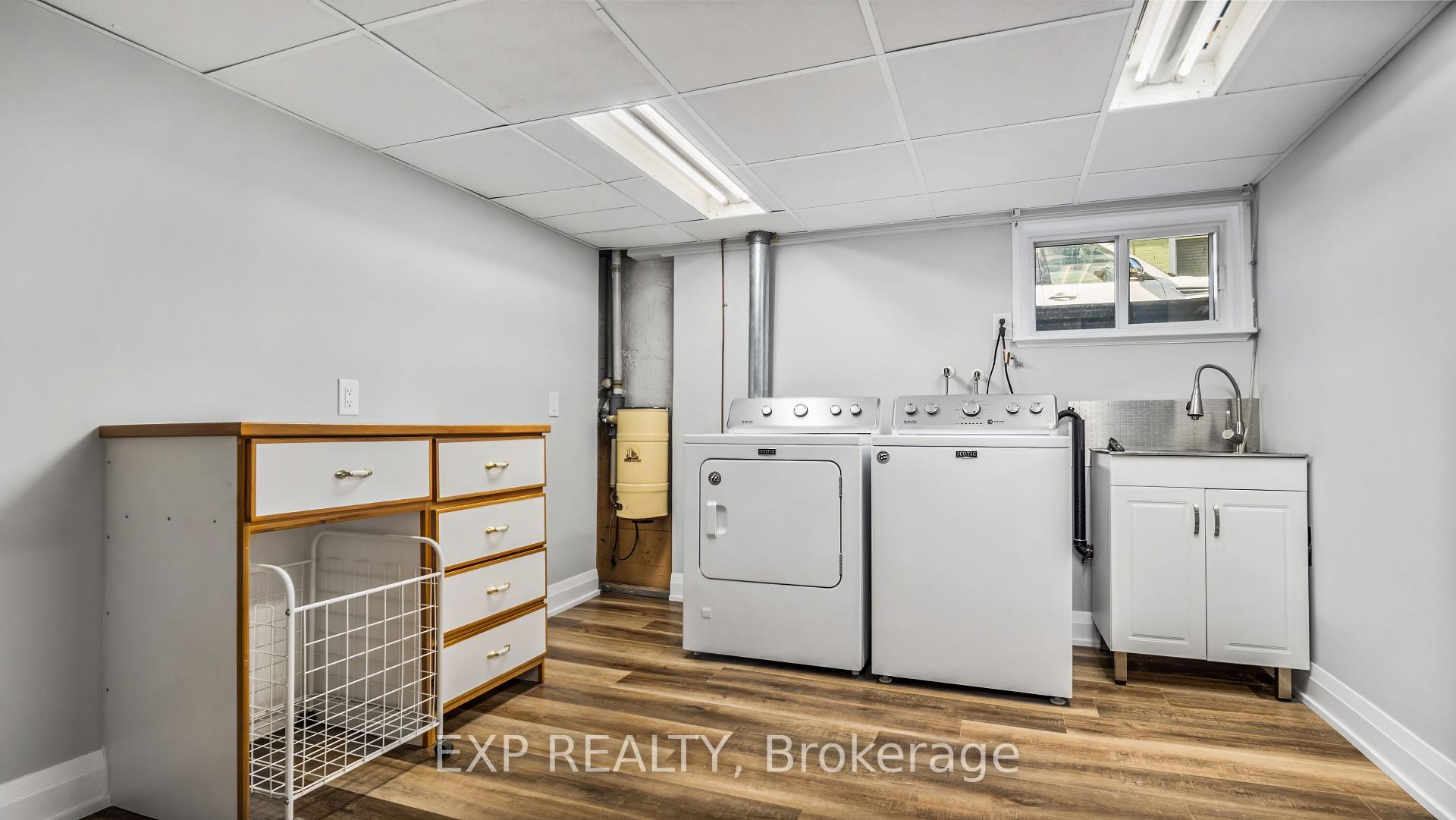Photo 29 of 1036 Cedarwood Place, Burlington, LaSalle — HOMEH