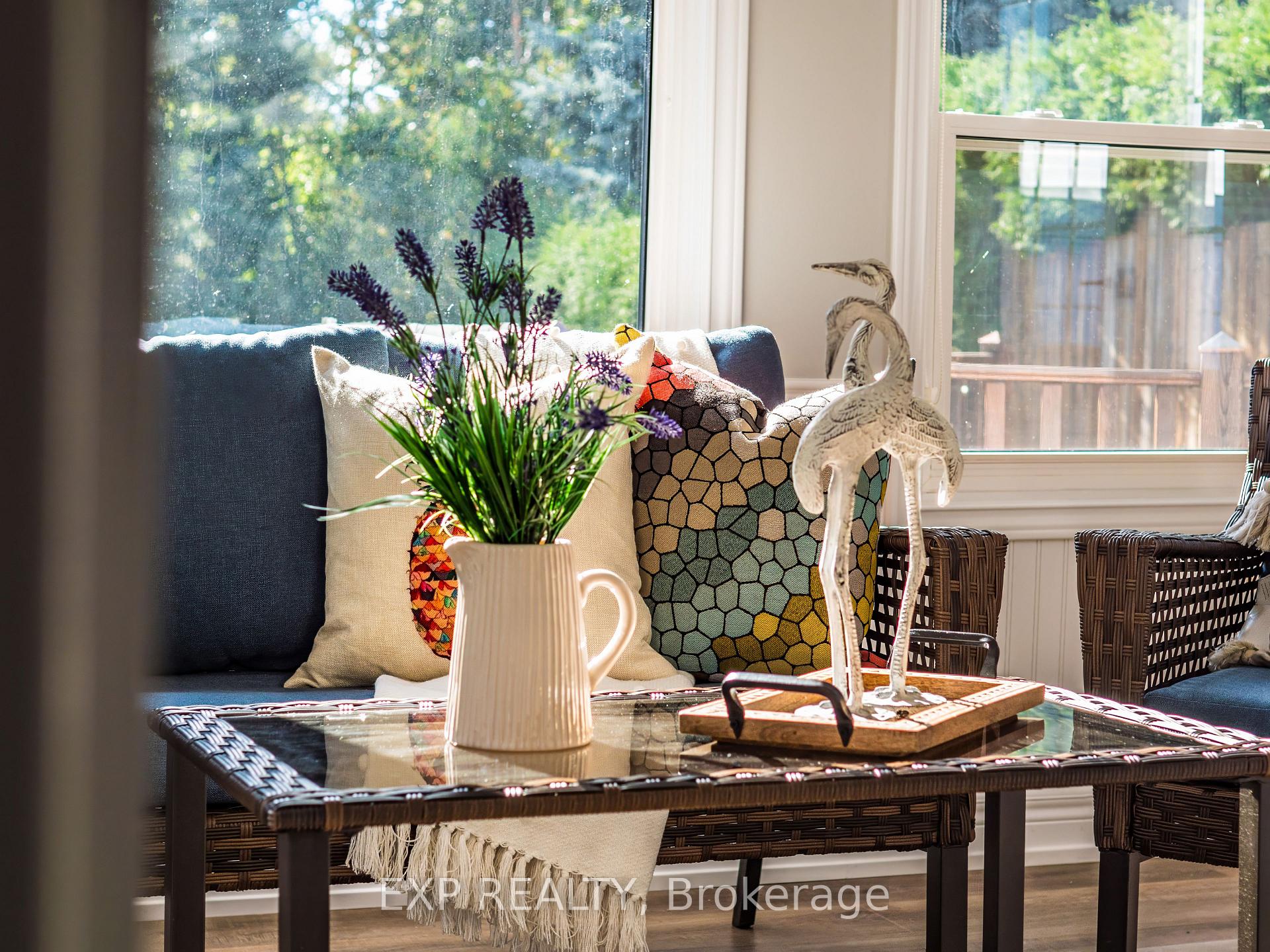 Photo 37 of 1036 Cedarwood Place, Burlington, LaSalle — HOMEH
