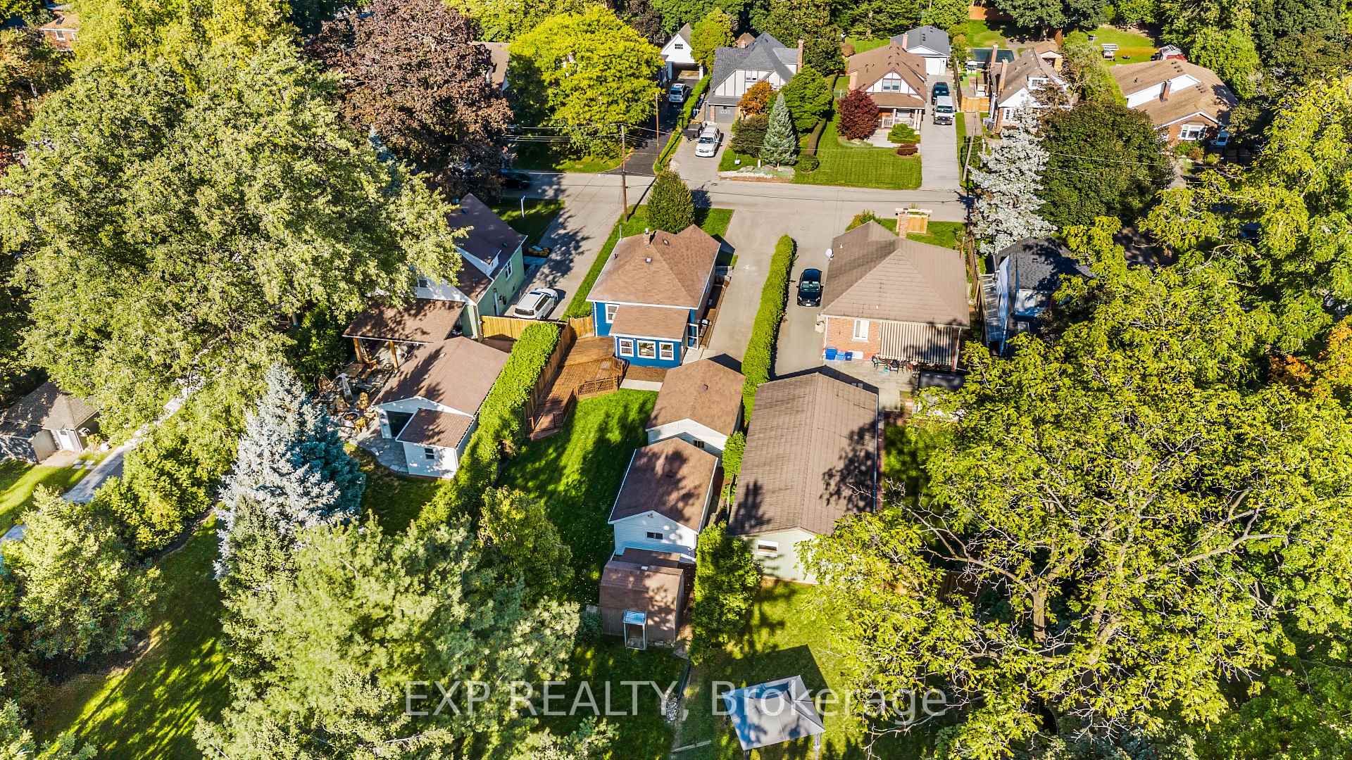 Photo 38 of 1036 Cedarwood Place, Burlington, LaSalle — HOMEH