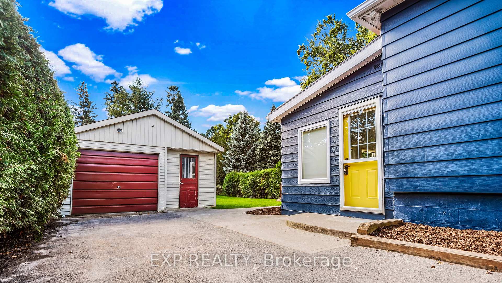 Photo 44 of 1036 Cedarwood Place, Burlington, LaSalle — HOMEH