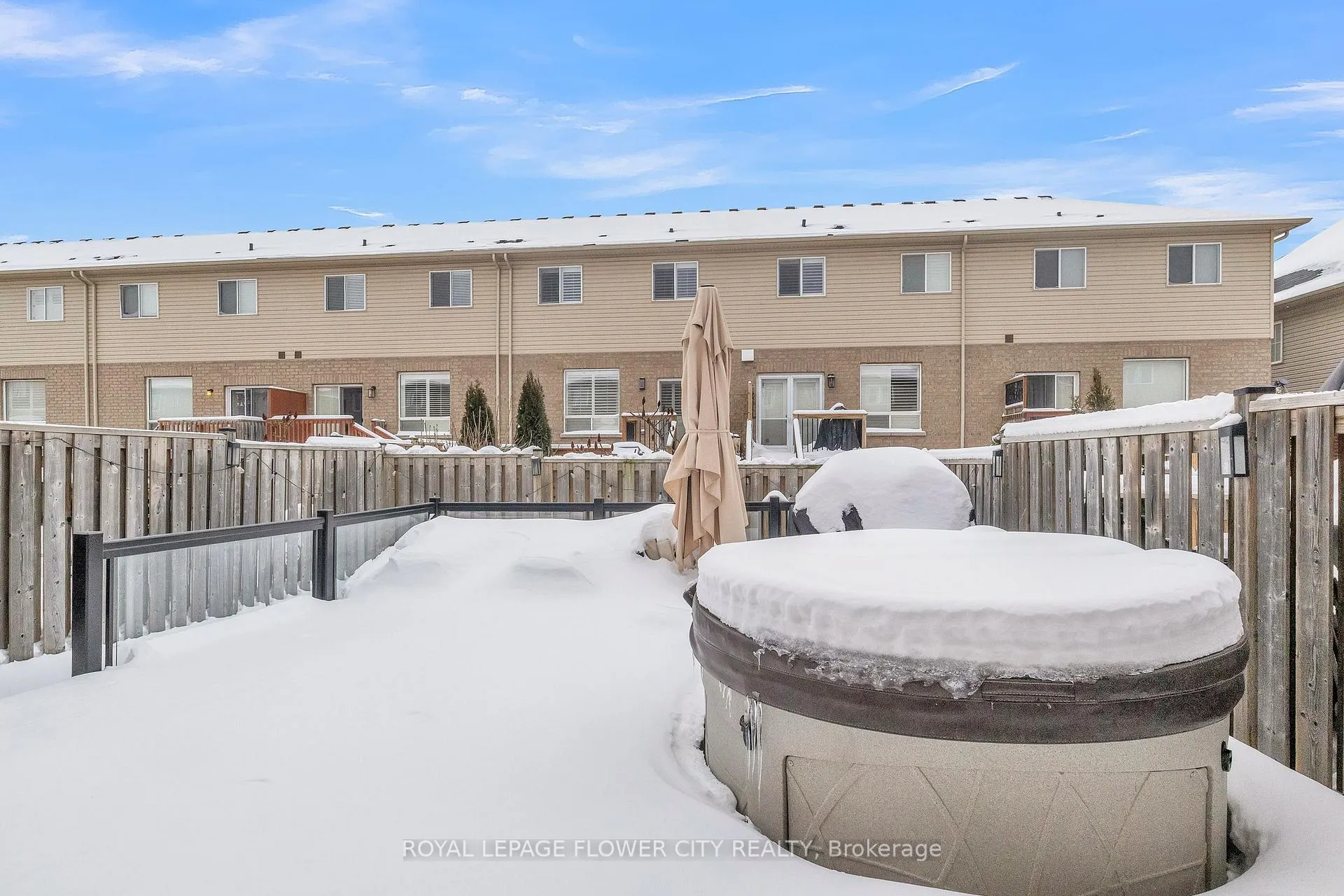 Photo 41 of 80 Palacebeach Trail, Hamilton, Stoney Creek — HOMEH