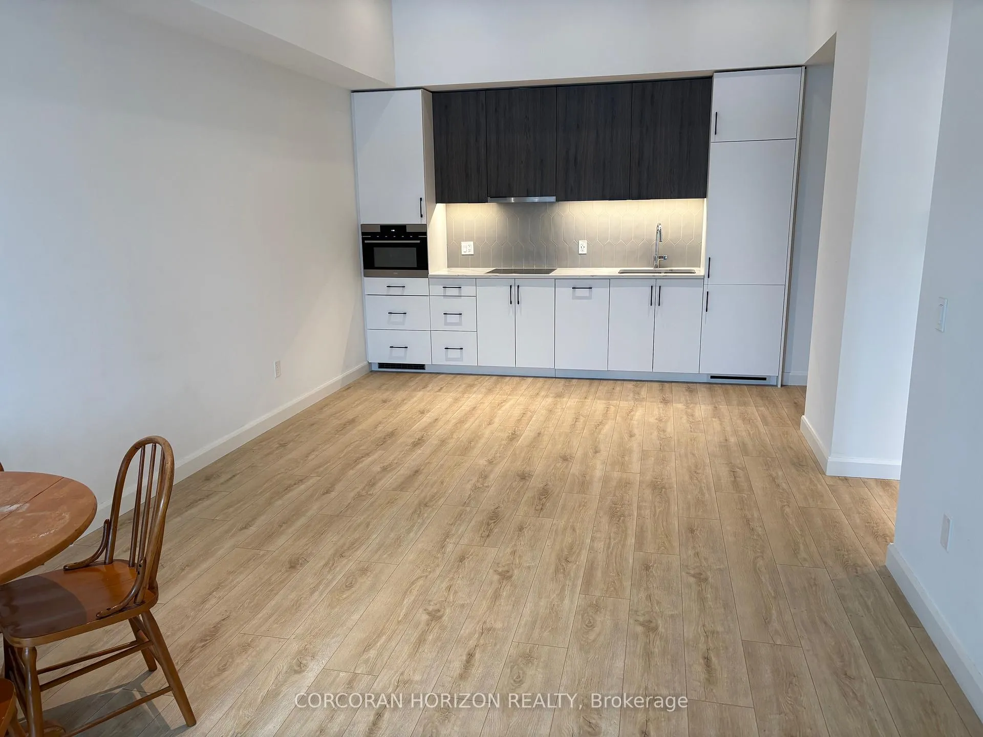 Photo 7 of Unit 207, 741 King Street W, Kitchener — HOMEH