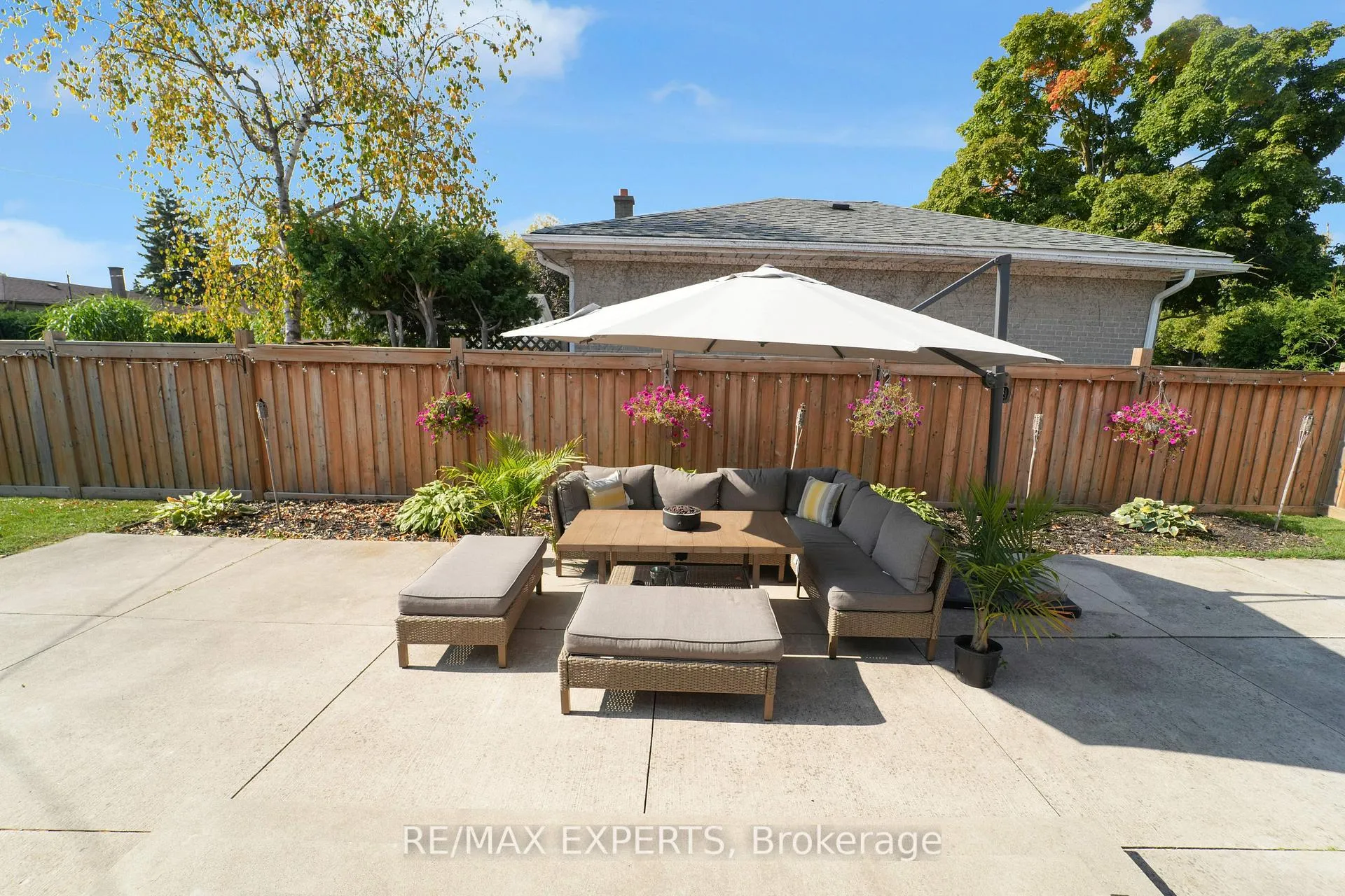 Photo 26 of 356 Pearl Street, Caledon, Bolton West — HOMEH
