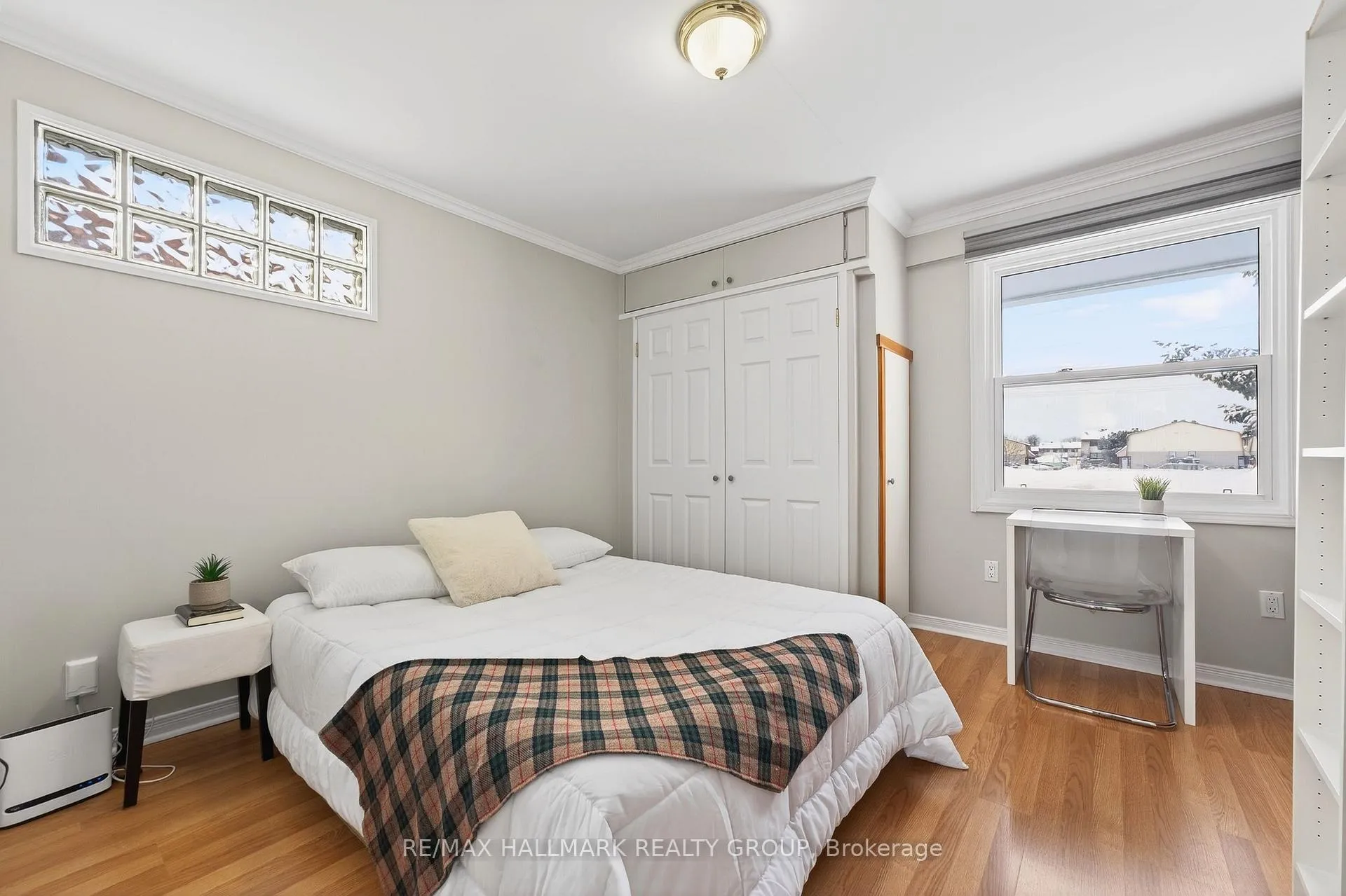 Photo 23 of 48 Knoxdale Road, Ottawa, Manordale — HOMEH