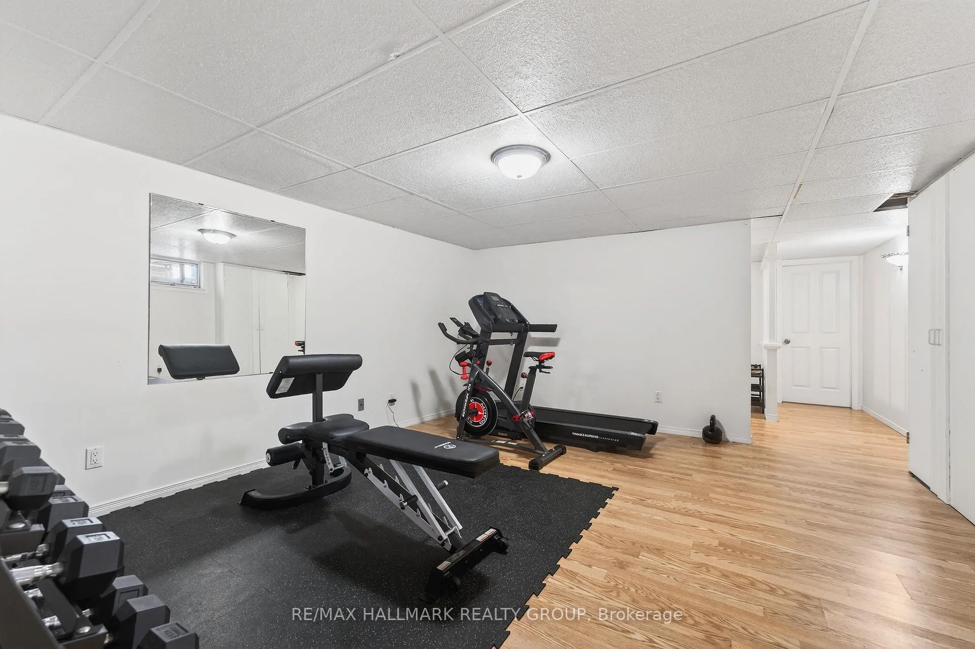 Photo 39 of 48 Knoxdale Road, Ottawa, Manordale — HOMEH