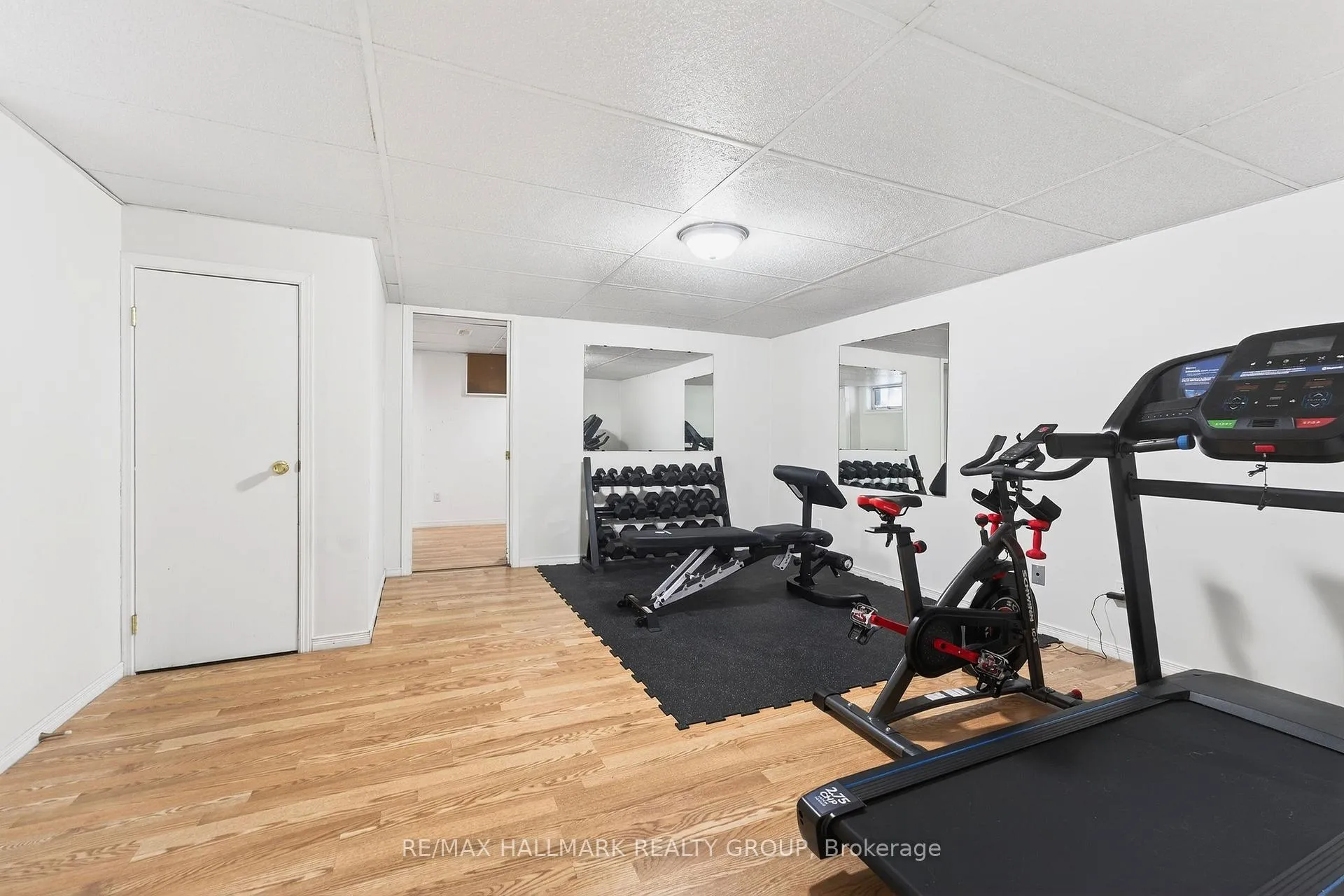 Photo 40 of 48 Knoxdale Road, Ottawa, Manordale — HOMEH