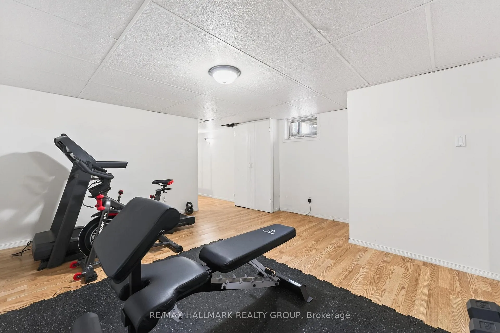 Photo 41 of 48 Knoxdale Road, Ottawa, Manordale — HOMEH