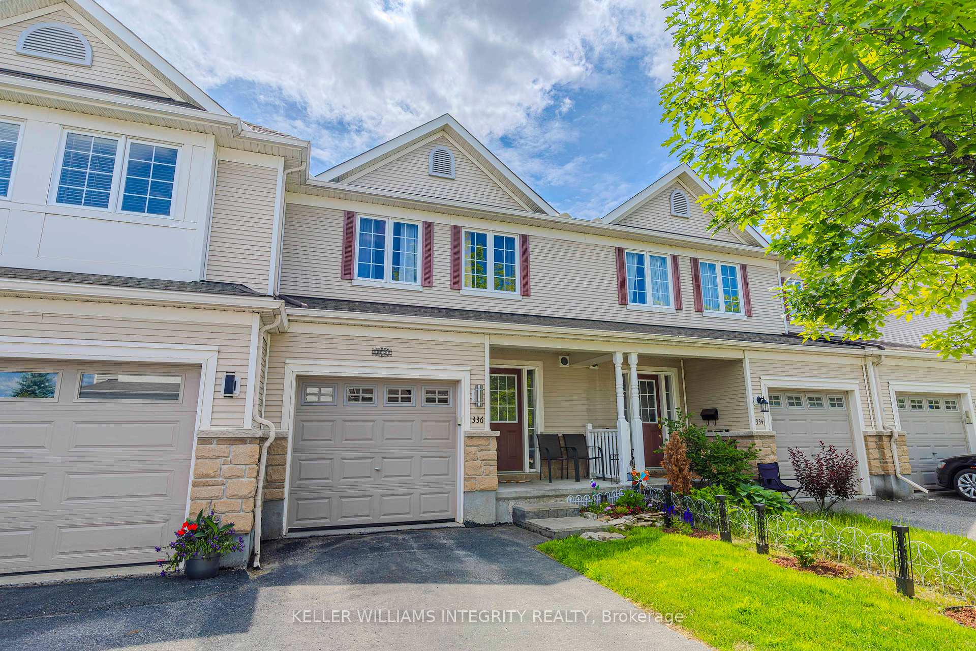 Front of 336 Quetico Private