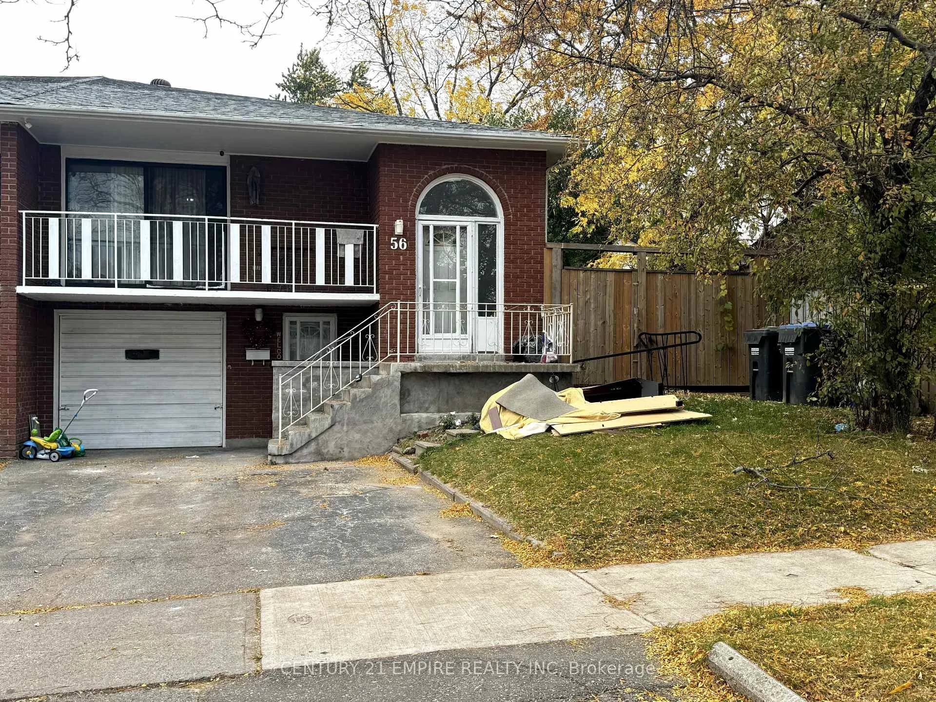 Photo 2 of 56 Petunias Road, Brampton, Madoc — HOMEH
