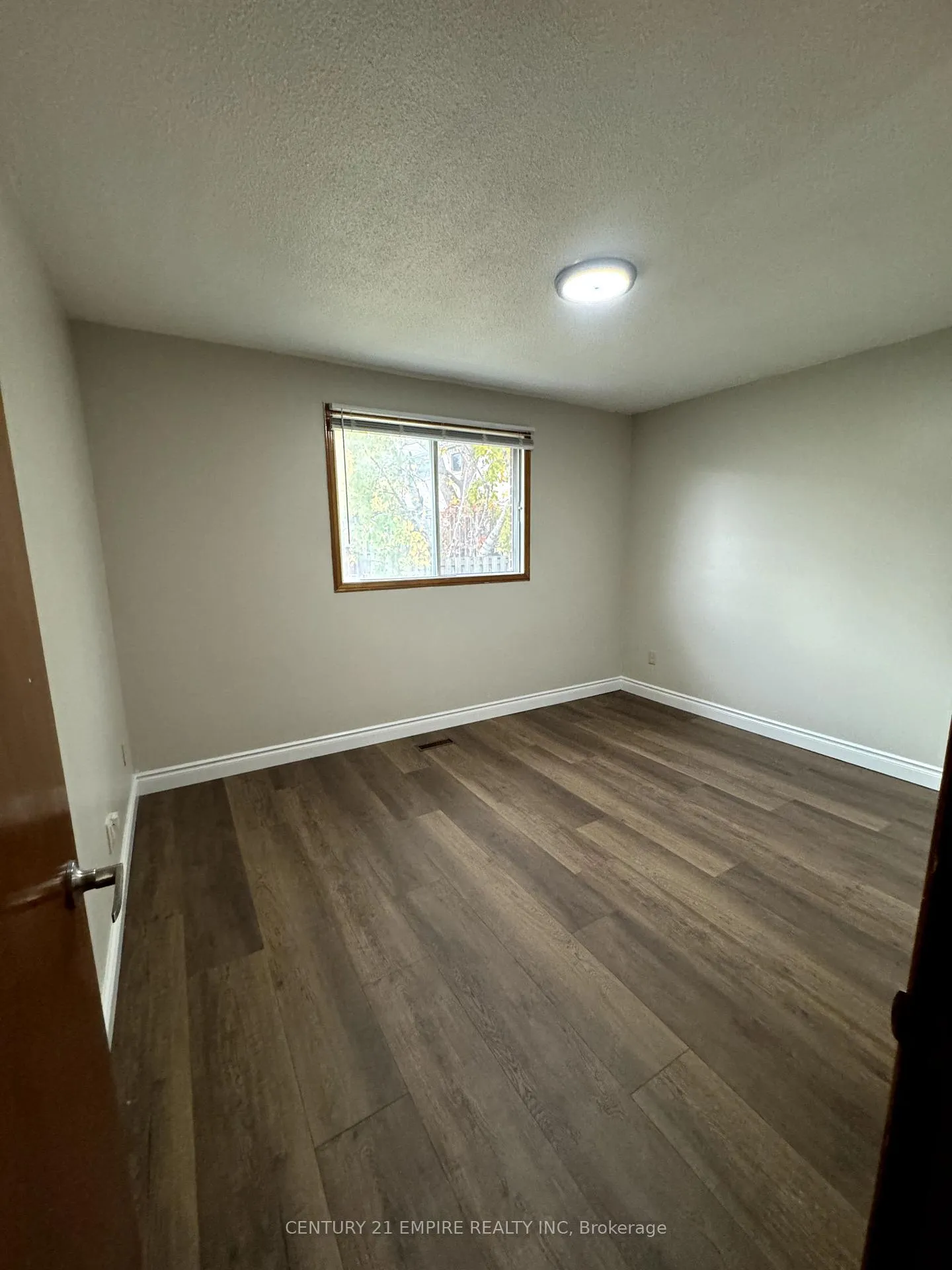 Photo 19 of 56 Petunias Road, Brampton, Madoc — HOMEH