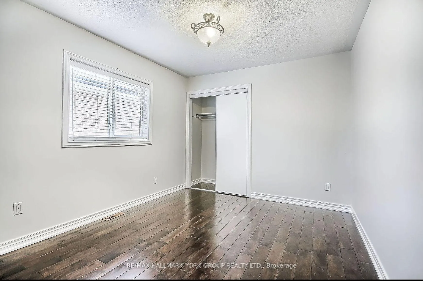 Photo 19 of 23 Haverhill Terrace, Aurora, Bayview Wellington — HOMEH