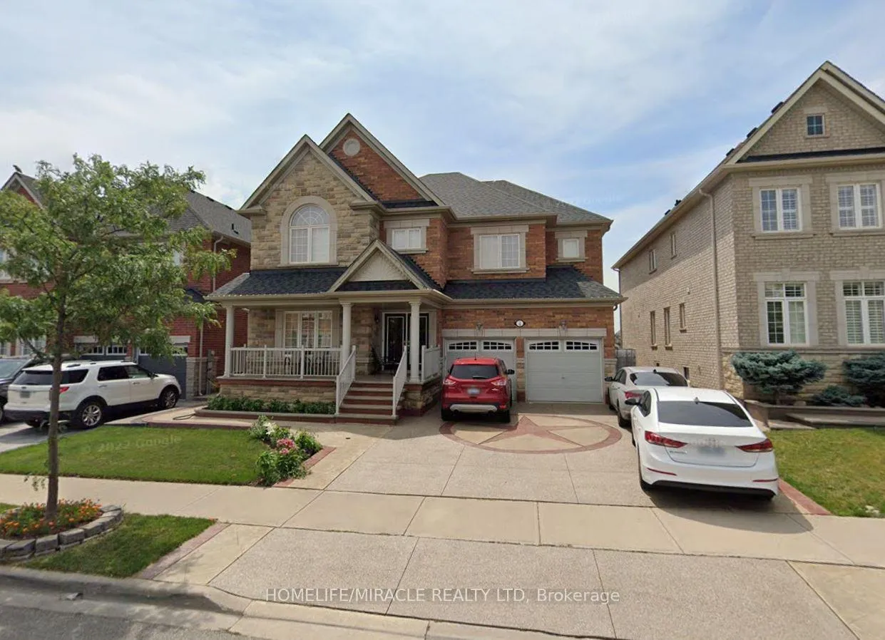 Front of Unit -UPPER, 4 Lavallee Crescent