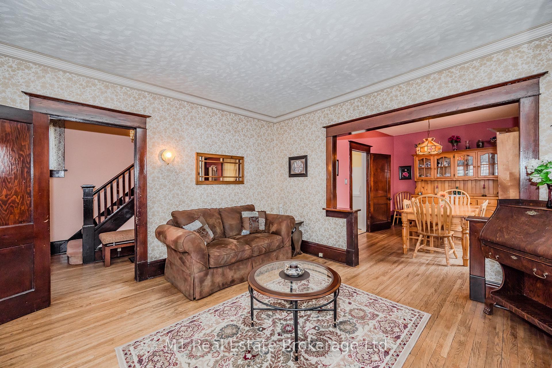 Photo 16 of 33 Verney Street, Guelph, Exhibition Park — HOMEH