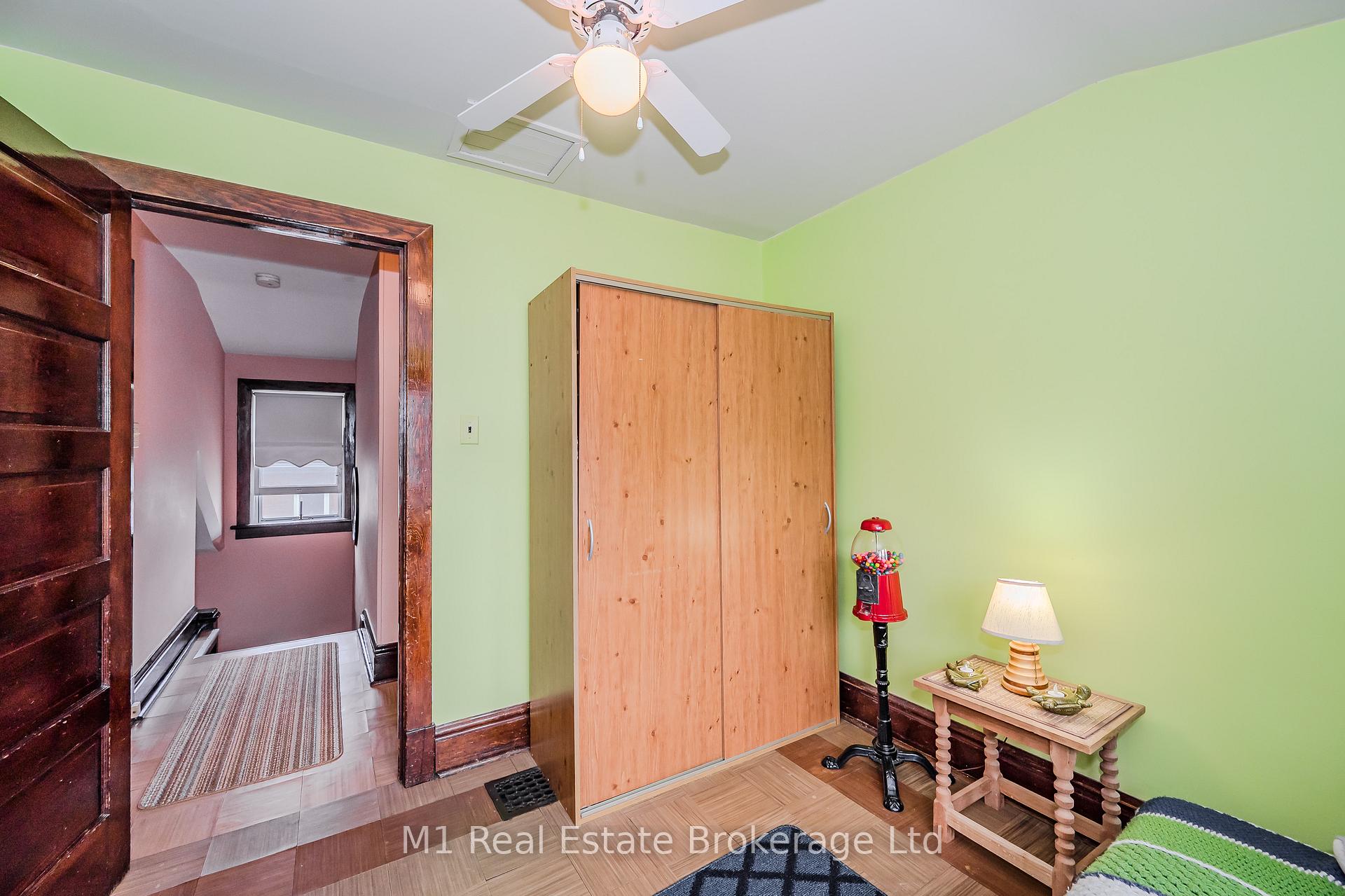 Photo 30 of 33 Verney Street, Guelph, Exhibition Park — HOMEH