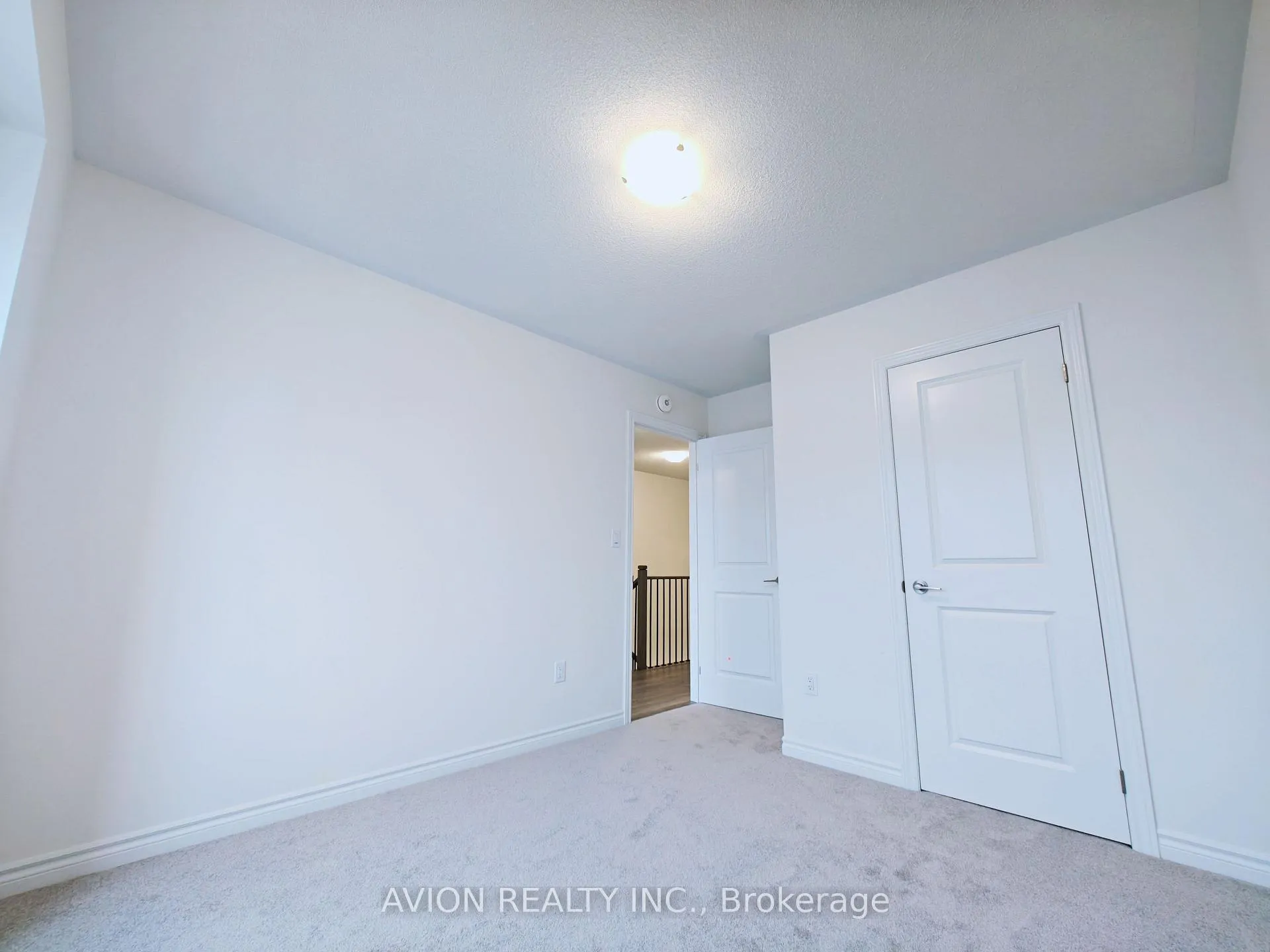 Photo 17 of 137 Greer Street, Barrie, Rural Barrie Southwest — HOMEH