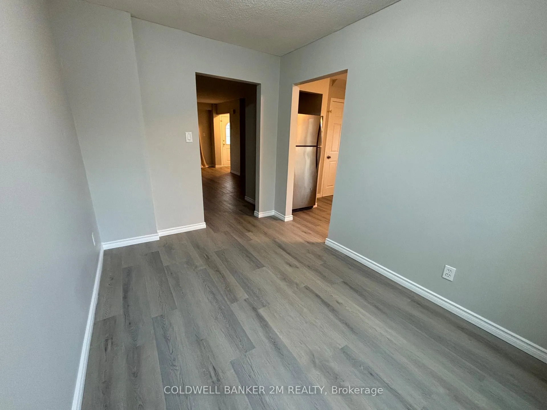 Photo 9 of 1104 Venus Crescent, Oshawa, Lakeview — HOMEH