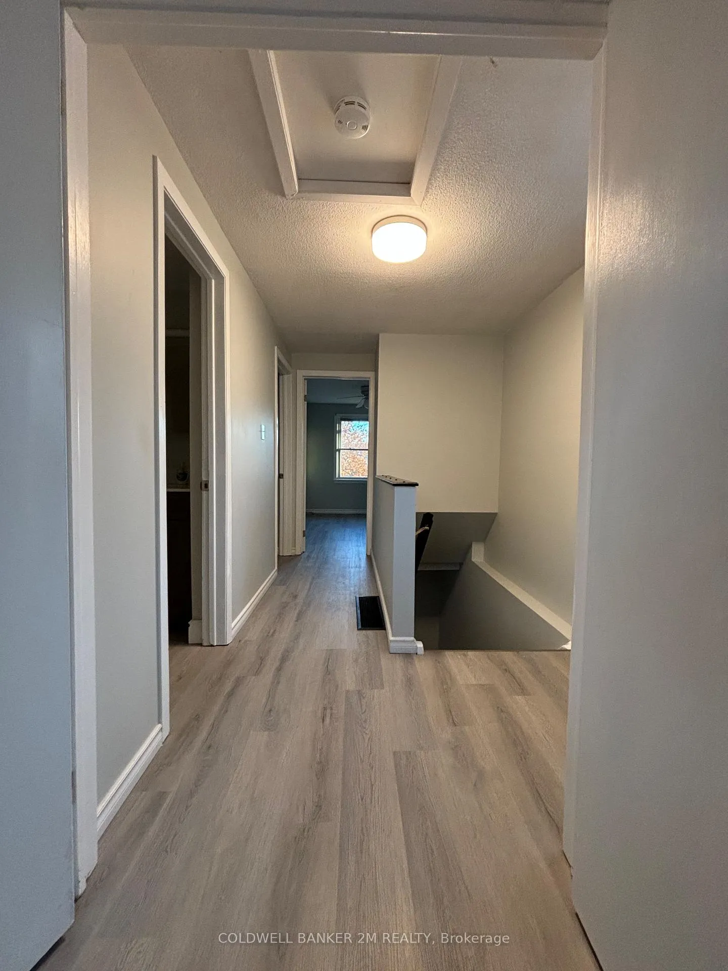 Photo 10 of 1104 Venus Crescent, Oshawa, Lakeview — HOMEH