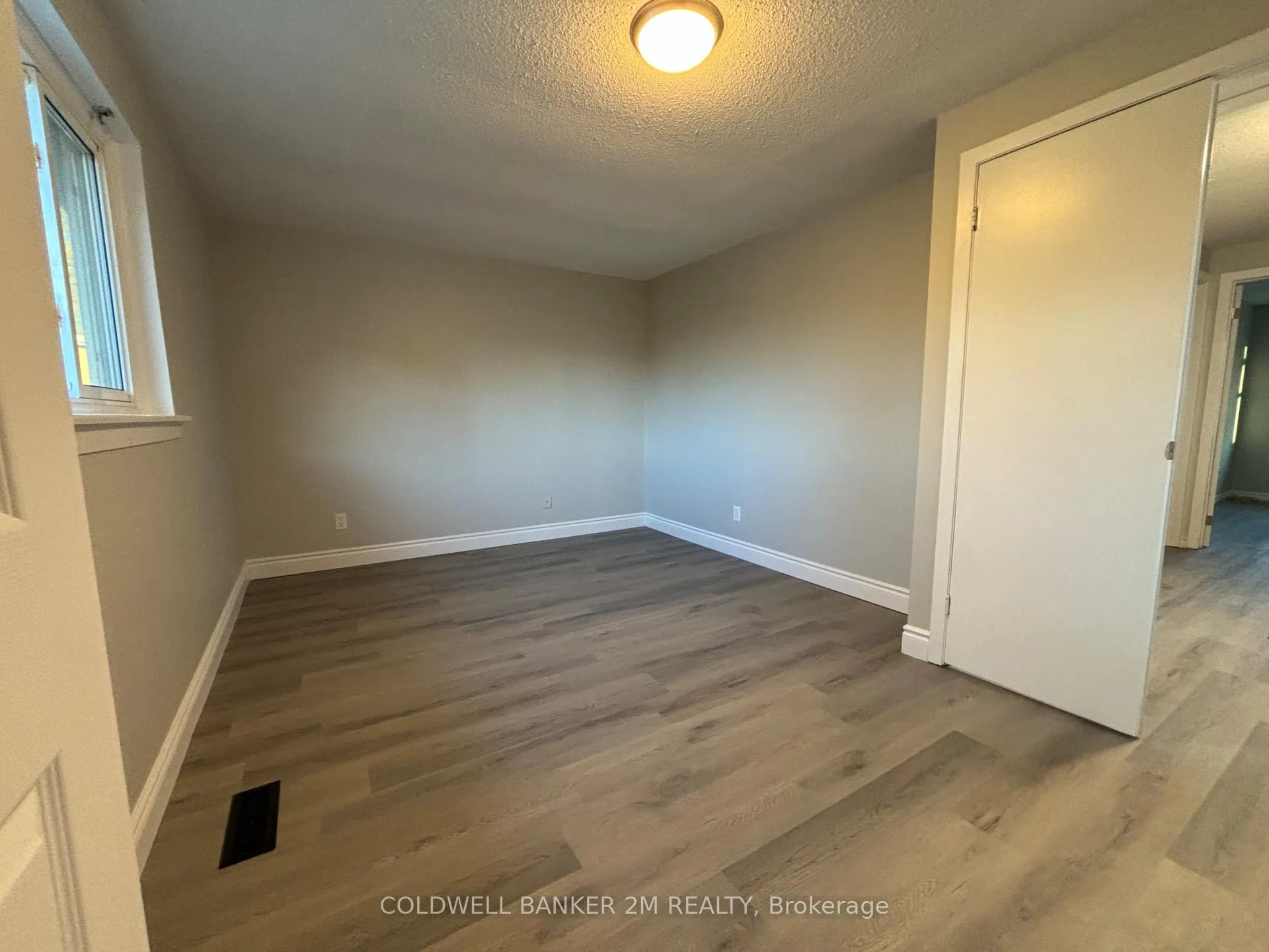 Photo 12 of 1104 Venus Crescent, Oshawa, Lakeview — HOMEH