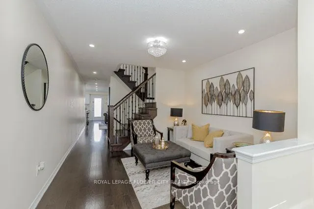 Photo 5 of 3 Quasar Street, Brampton, Northwest Brampton — HOMEH