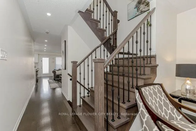 Photo 7 of 3 Quasar Street, Brampton, Northwest Brampton — HOMEH