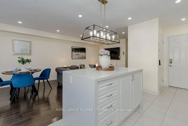 Photo 17 of 3 Quasar Street, Brampton, Northwest Brampton — HOMEH