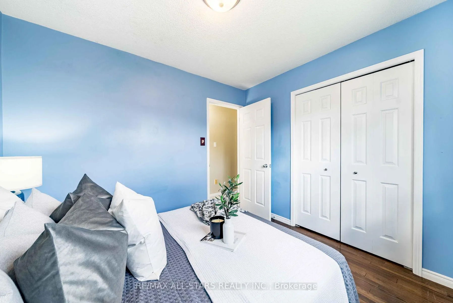 Photo 25 of 90 Chester Crescent, Scugog, Port Perry — HOMEH