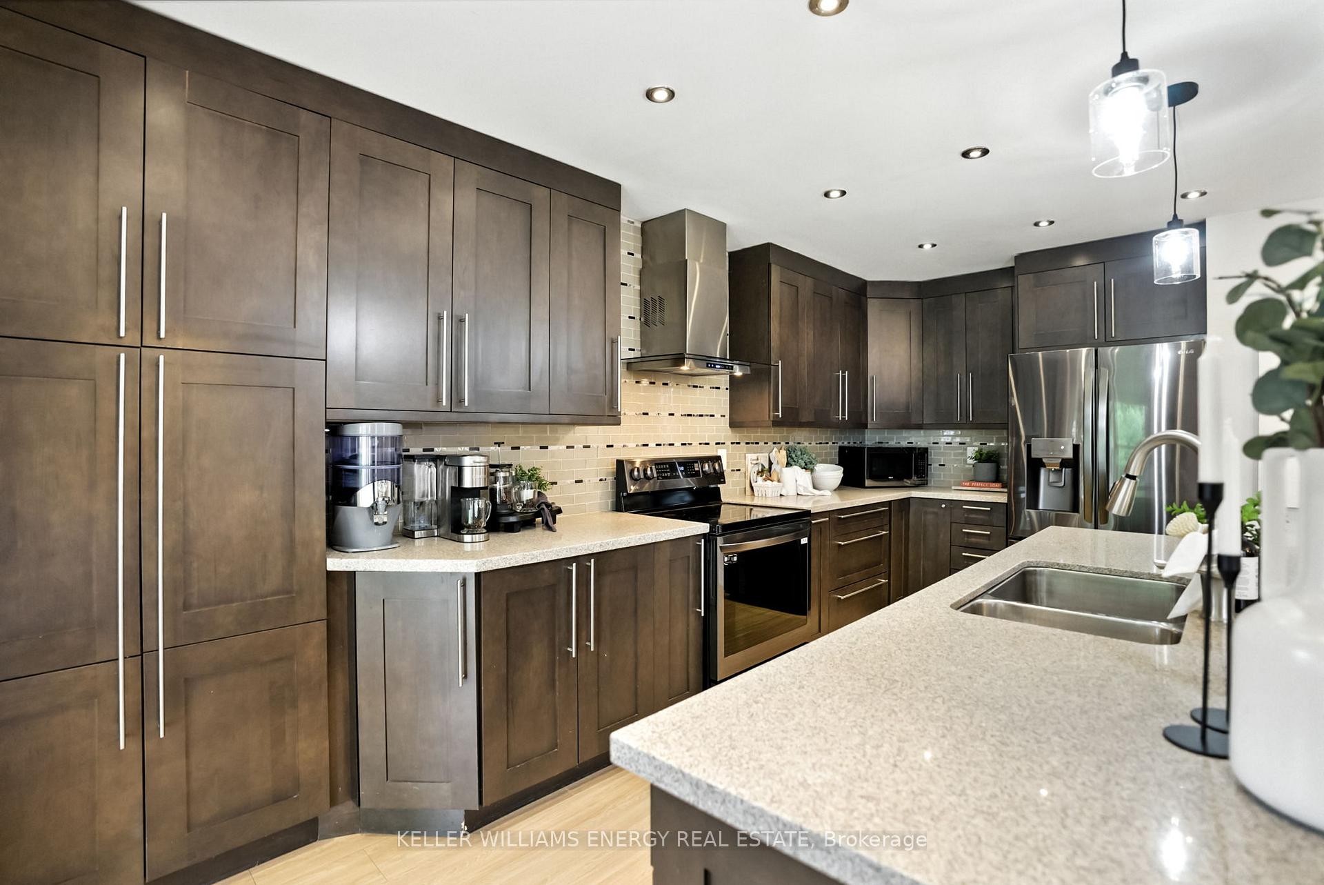 Photo 7 of 2445 Prestonvale Road, Clarington, Courtice — HOMEH