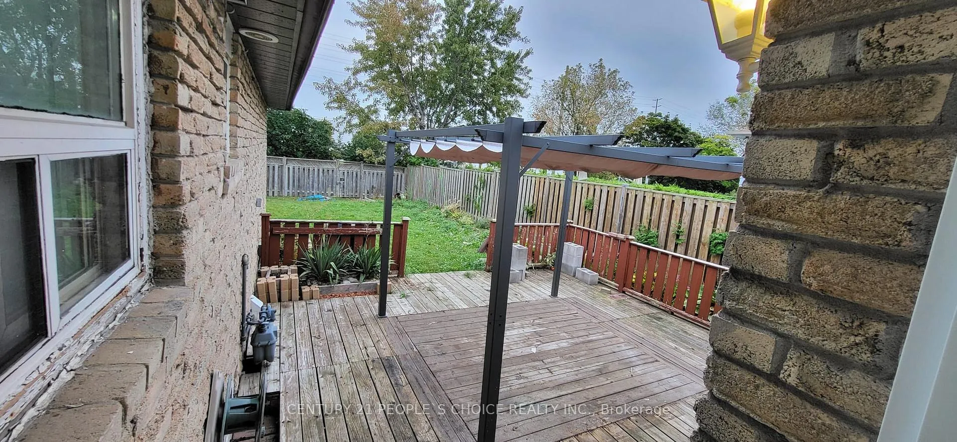 Photo 6 of 48 Gondola Crescent, Brampton, Northgate — HOMEH