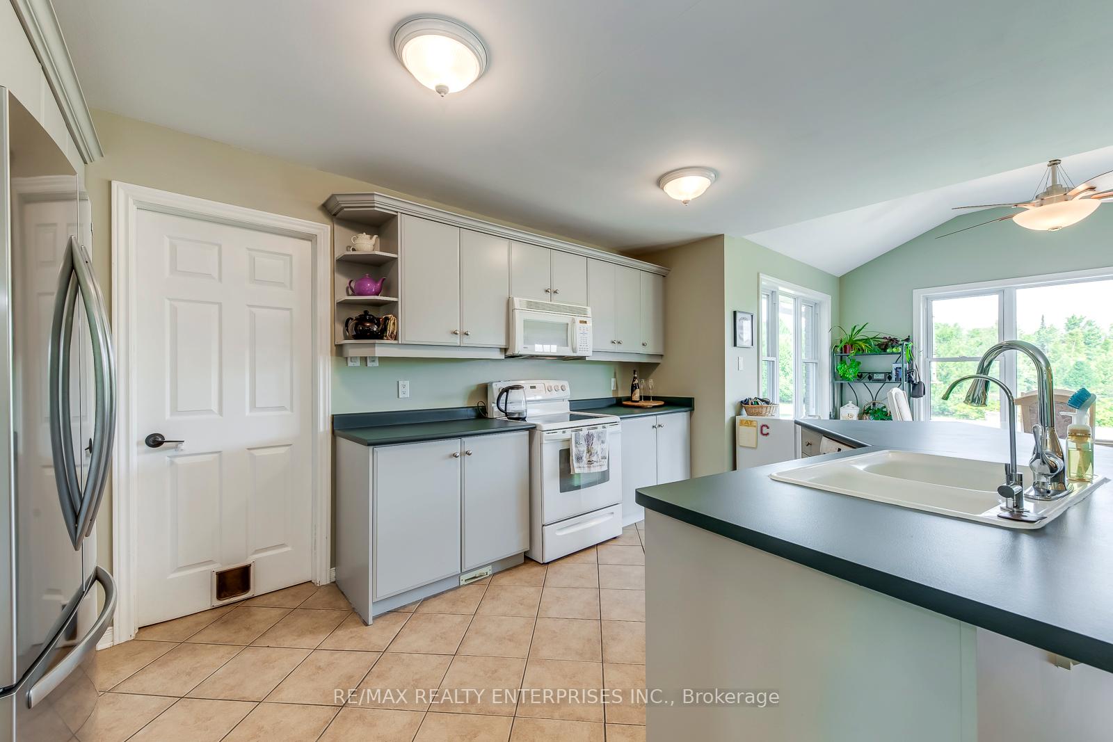 Photo 7 of 18681 Horseshoe Hill Road, Caledon, Rural Caledon — HOMEH