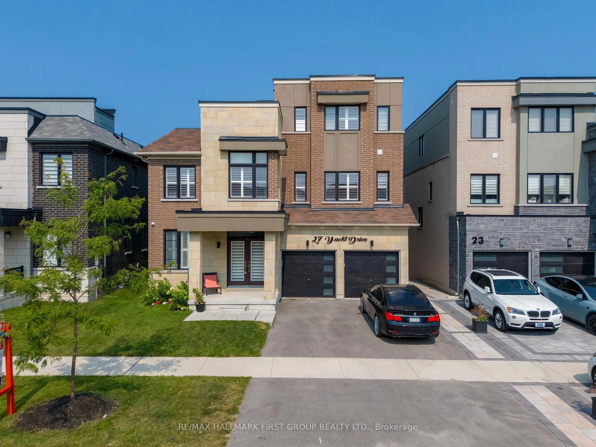 Front of 27 Yacht Drive